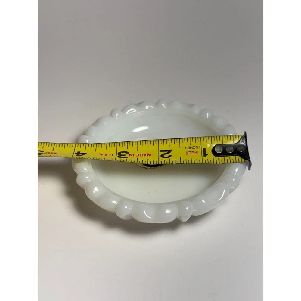 Anchor‎ Hocking Milk White Glass Ash Tray / Trinket Dish 5.25